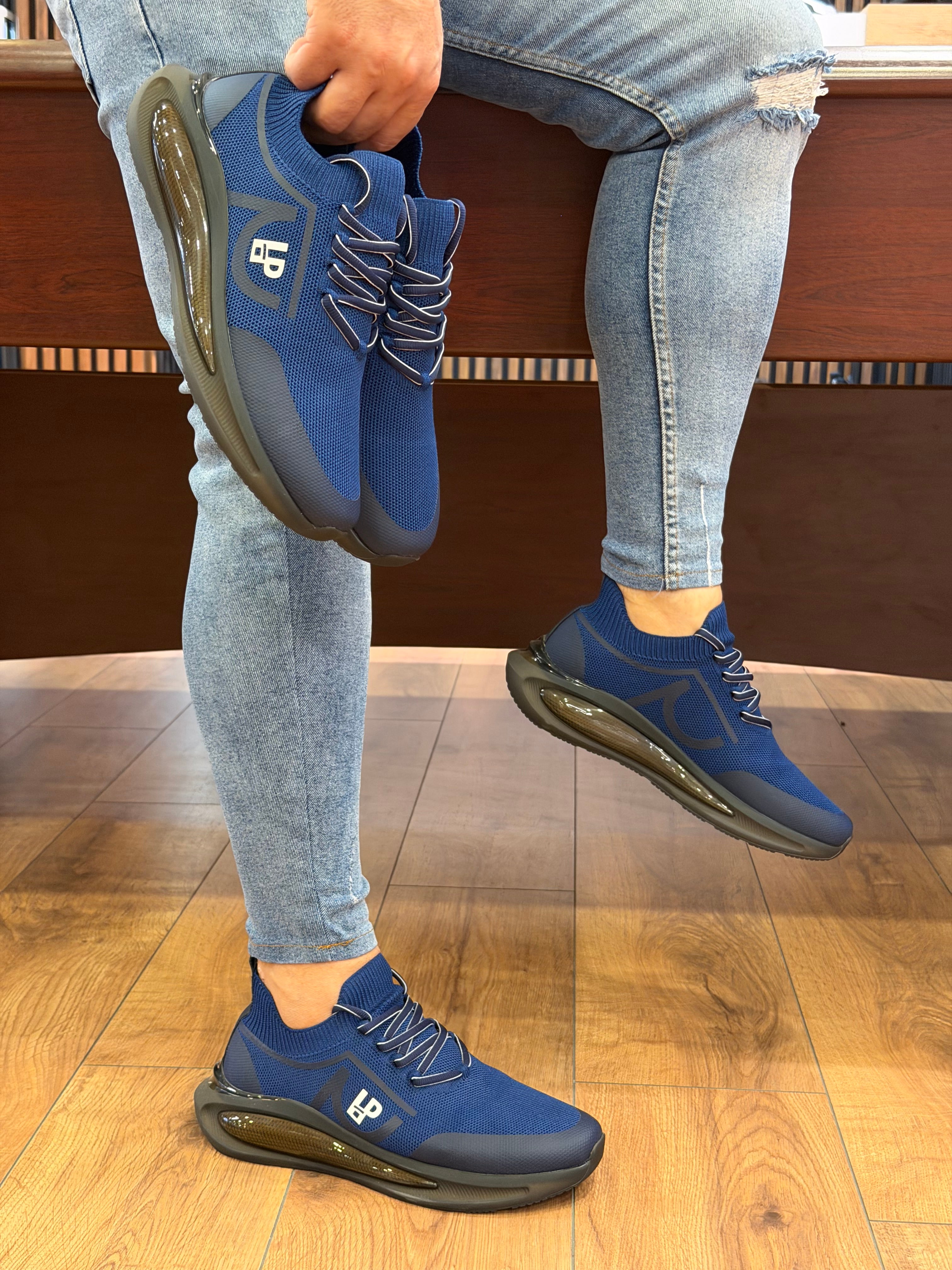 1112 TRİKO SNEAKERS